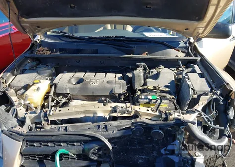 2010 Toyota Rav4 z USA, uszkodzony, nr VIN 2T3BF4DV3AW069430